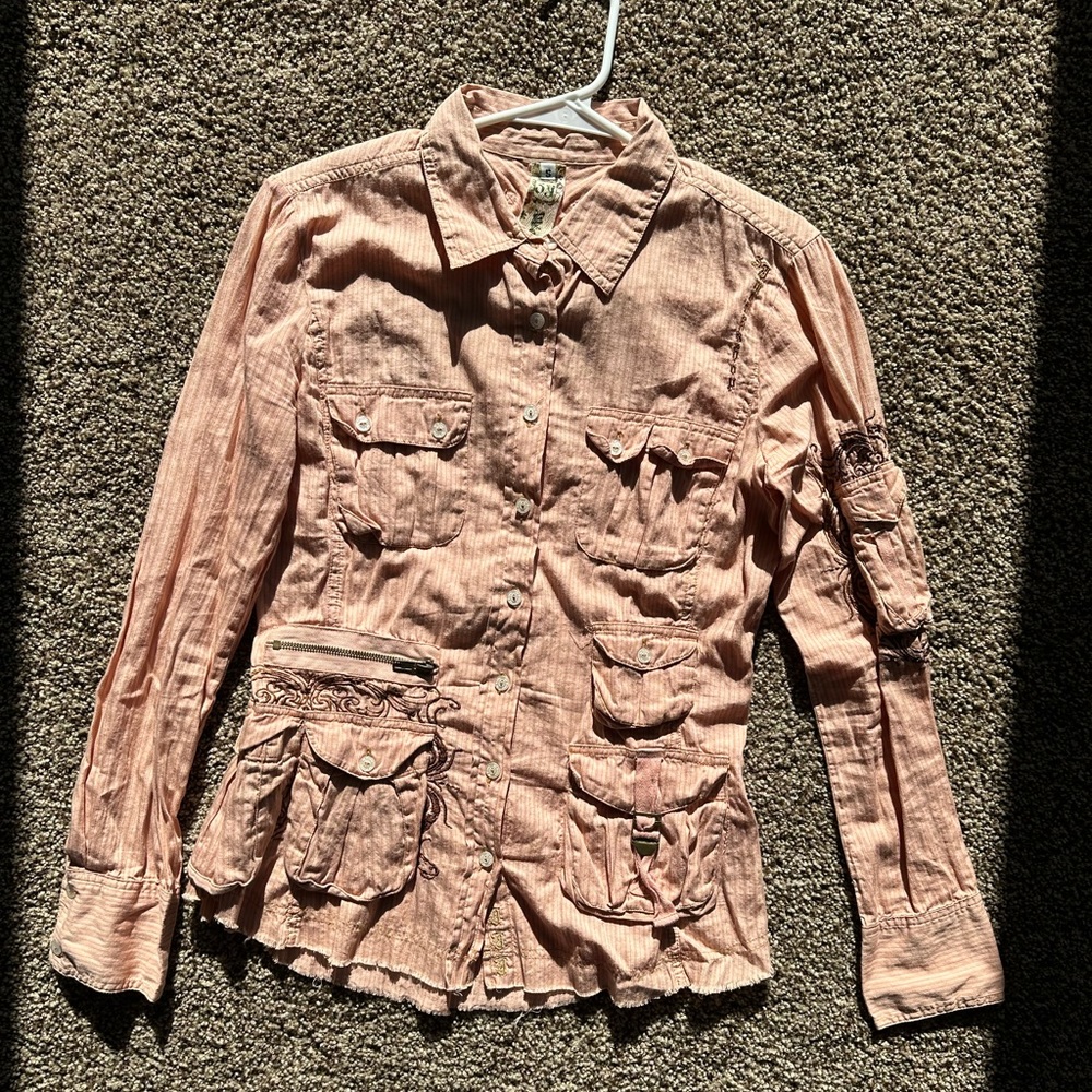 NWOT 3J Workshop shirt (Jimi Hendrix quote)